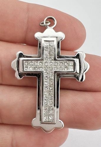 14K WHITE GOLD 1.50CT APPROX. INVISIBLE SET PRINCESS CUT DIAMOND CROSS PENDANT (1 of 2)