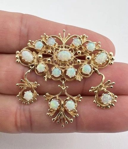 VTG ETRUSCAN 14K YELLOW GOLD AUSTRALIAN FIRE OPAL FILIGREE DANGLE BROOCH PENDANT: VTG ETRUSCAN 14K YELLOW GOLD AUSTRALIAN FIRE OPAL FILIGREE DANGLE BROOCH PENDANT Vintage Etruscan 14k Yellow Gold Australian Fire Opal Dangle Filigree Brooch Pendant Size: 1 5/8" Tall With Dangle By 1