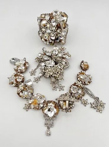 MASSIVE RARE 1986 WENDY GELL RHINESTONE CUFF BRACELET NECKLACE PIN BROOCH SET: MASSIVE RARE 1986 WENDY GELL RHINESTONE CUFF BRACELET NECKLACE PIN BROOCH SET MASSIVE Rare 1986 Wendy Gell Rhinestone Cuff Bracelet Necklace Pin Brooch Set Amazing Cluster Rhinestones & Pearls And Mor