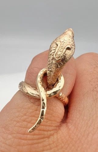 ANTIQUE EGYPTIAN 14K YELLOW GOLD 3D COILED COBRA SNAKE SERPENT WRAPPED RING (1 of 2)