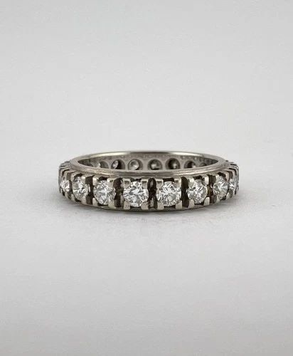 VTG 18K WHITE GOLD 1.10CT DIAMOND ETERNITY WEDDING STACKABLE BAND RING SZ 5.25 (1 of 2)
