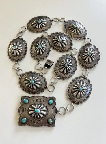 OLD 1940'S NAVAJO COIN SILVER STAMPED TURQUOISE WOMEN'S CONCHO BELT 32.5"-177.8G: OLD 1940'S NAVAJO COIN SILVER STAMPED TURQUOISE WOMEN'S CONCHO BELT 32.5"-177.8G EARLY OLD 1940's Navajo Coin Silver Stamped Turquoise Women's Concho Belt 32.5" - 177.8g Belt is 32.5" Long Tip To Tip 