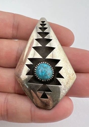 VINTAGE HOPI ROBERT LOMADAPKI LONE MOUNTAIN TURQUOISE STERLING SILVER PENDANT (1 of 2)