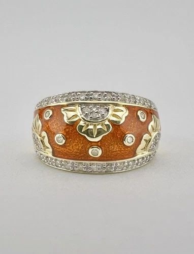 DESIGNER 14K YELLOW GOLD NATURAL DIAMOND & ORANGE ENAMEL FLOWER DOME RING: DESIGNER 14K YELLOW GOLD NATURAL DIAMOND & ORANGE ENAMEL FLOWER DOME RING Designer 14k Yellow Gold Natural Diamond & Orange Enamel Flower Dome Ring Ring Size: 7 - Can Be Resized Metal: 14k Yellow Gold