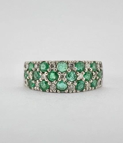 DESIGNER 14K WHITE GOLD CHECKERED EMERALD & DIAMOND COMFORT FIT BAND RING (1 of 2)