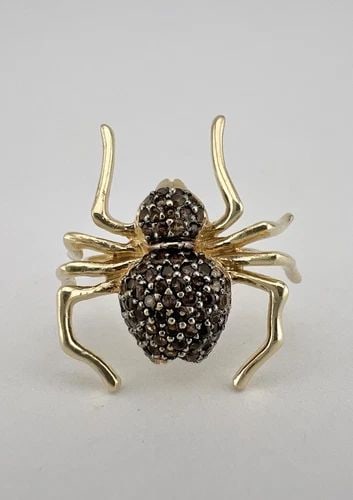 DESIGNER 14K YELLOW GOLD BLACK NATURAL GEMSTONE 3D BLACK WIDOW SPIDER RING: DESIGNER 14K YELLOW GOLD BLACK NATURAL GEMSTONE 3D BLACK WIDOW SPIDER RING Designer 14k Yellow Gold Black Natural Gemstone 3D Black Widow Spider Ring Ring Size: 7 -Can Be Resized Metal: 14k Yellow Gol