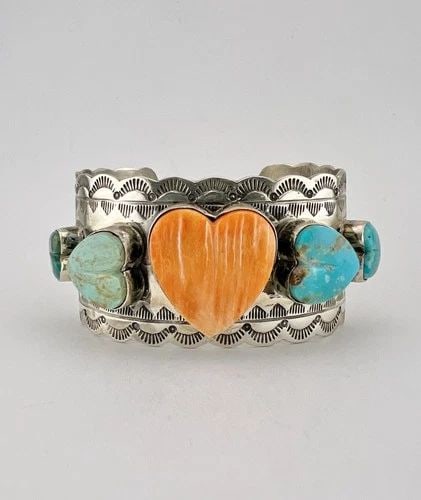 AARON JOHNSON NAVAJO STERLING TURQUOISE & SPINY OYSTER HEART CUFF BRACELET 76G (1 of 2)