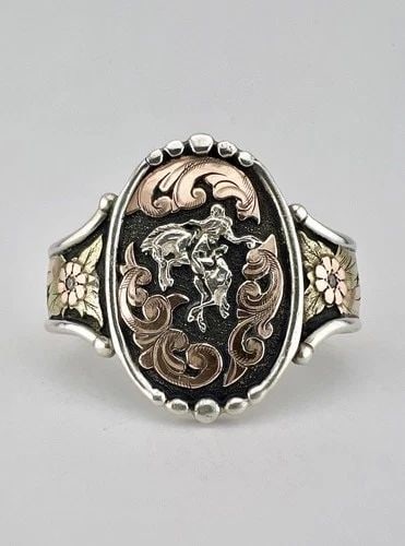 1998 ??BOB BERG STERLING SILVER & 10K GOLD FLORAL ENGRAVED COWBOY CUFF BRACELET: 1998 ??BOB BERG STERLING SILVER & 10K GOLD FLORAL ENGRAVED COWBOY CUFF BRACELET 1998 ??Bob Berg Southwest / Western Sterling Silver & 10k Gold Floral Engraved Cowboy Cuff Bracelet Cuff is Around 5 5/8