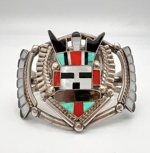 VINTAGE ZUNI ANTELOPE KACHINA MULTI GEMSTONE INLAY SIGNED BRACELET - 57.7G: VINTAGE ZUNI ANTELOPE KACHINA MULTI GEMSTONE INLAY SIGNED BRACELET - 57.7G Vintage Zuni Antelope Kachina Multi Gemstone Inlay Signed Bracelet - 57.7g Cuff is 5" tip to Tip and has a 1 1/4" Adjustable 