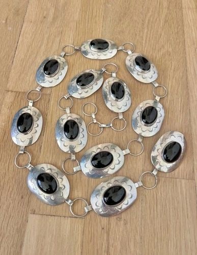 VINTAGE NAVAJO STERLING SILVER BLACK ONYX STAMPED CONCHO BELT 41" -166G (1 of 2)