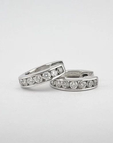 DESIGNER 14K WHITE GOLD .56TCW DIAMOND HUGGIE HUGGIES 1/2" HOOP POST EARRINGS: DESIGNER 14K WHITE GOLD .56TCW DIAMOND HUGGIE HUGGIES 1/2" HOOP POST EARRINGS Designer 14K White Gold .56tcw Natural Diamond Huggie Huggies 1/2" Hoop Post Earrings Size: A Tad Over 1/2" Tall & Face Of