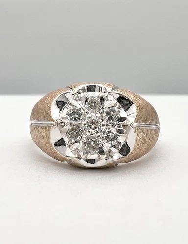 VTG BRUSHED 10K YELLOW GOLD .56TCW DIAMOND PRONG SET KENTUCKY CLUSTER RING 7.1G: VTG BRUSHED 10K YELLOW GOLD .56TCW DIAMOND PRONG SET KENTUCKY CLUSTER RING 7.1G Vtg Brushed 10k Yellow Gold .56tcw Diamond Prong Set Kentucky Cluster Ring 7.1g Ring Size: 11.75 - Can Be Resized Metal: