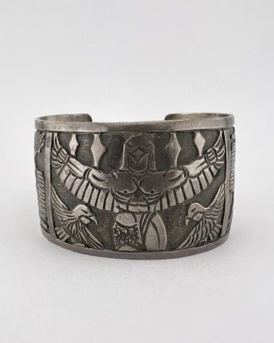 RARE ERVIN TSOSIE NAVAJO STERLING SILVER EAGLE DANCER KACHINA WIDE CUFF BRACELET: RARE ERVIN TSOSIE NAVAJO STERLING SILVER EAGLE DANCER KACHINA WIDE CUFF BRACELET RARE Ervin Tsosie Navajo Sterling Silver Eagle Dancer Kachina Wide Cuff Bracelet Cuff is 5 1/2" Tip to Tip and has a 1 