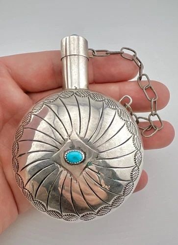 VTG NAVAJO STERLING SILVER STAMPED TURQUOISE TOBACCO FLASK CANTEEN 83G - 3.75" (1 of 2)