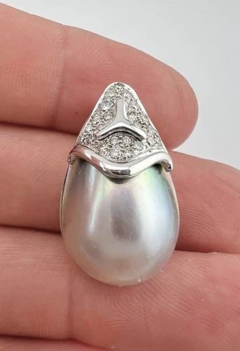 DESIGNER 18K WHITE GOLD GREY MABE PEARL & .35CT DIAMOND ENHANCER PENDANT 5.7G (1 of 2)