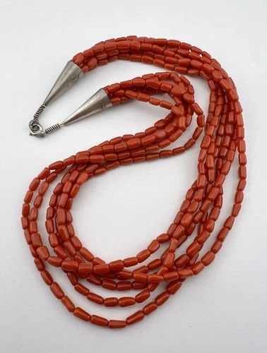 NAVAJO STERLING SILVER NATURAL OX BLOOD CORAL HEISHI TUBE BEAD 6 STRAND NECKLACE: NAVAJO STERLING SILVER NATURAL OX BLOOD CORAL HEISHI TUBE BEAD 6 STRAND NECKLACE Vtg Navajo Sterling Silver Natural Ox Blood Coral Heishi Tube Bead 6 Strand Necklace Size: Around 19" Long Tip Ti Tip M