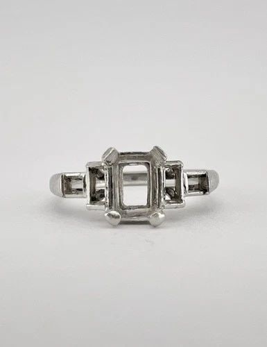 ANTIQUE PLATINUM SEMI-MOUNT DIAMOND ENGAGEMENT RING MOUNTING (1 of 2)