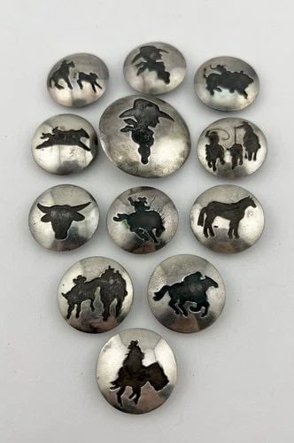 VTG NAVAJO STERLING SILVER COWBOY RODEO BULL SOUTHWEST OVERLAY 12 CONCHO BELT: VTG NAVAJO STERLING SILVER COWBOY RODEO BULL SOUTHWEST OVERLAY 12 CONCHO BELT Vtg Navajo Sterling Silver Cowboy Rodeo Bull Southwest Overlay 12 Concho Belt Buckle Size: Over 1 1/4" Tall 7 Wide Concho 