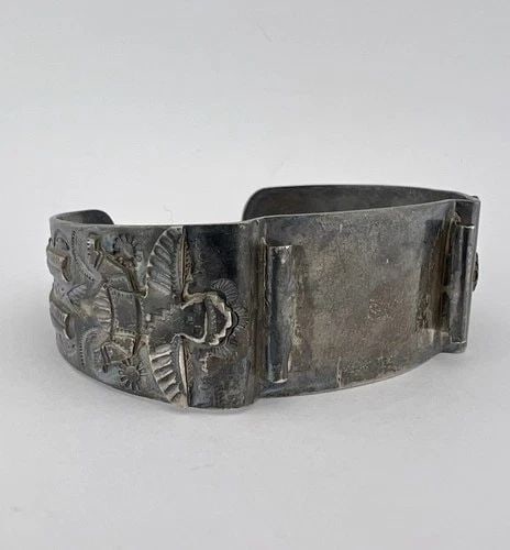 VTG FRED HARVEY ERA NAVAJO STERLING SILVER STAMPED KNIFEWING WATCH CUFF BRACELET (1 of 2)