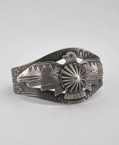 OLD FRED HARVEY ERA NAVAJO STERLING SILVER STAMPED THUNDERBIRD CUFF BRACELET: OLD FRED HARVEY ERA NAVAJO STERLING SILVER STAMPED THUNDERBIRD CUFF BRACELET OLD Fred Harvey Era Navajo Sterling Silver Stamped Thunderbird Cuff Bracelet Cuff is Almost 5 3/4" tip to Tip and has a 1 1