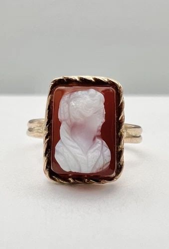 ANTIQUE VICTORIAN ETRUSCAN 14K YELLOW GOLD CARVED HARDSTONE CAMEO RING (1 of 2)