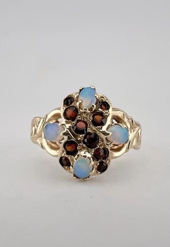 ANTIQUE ART NOUVEAU 10K ROSE GOLD FIRE OPAL & BOHEMIAN GARNET FLORAL RING: ANTIQUE ART NOUVEAU 10K ROSE GOLD FIRE OPAL & BOHEMIAN GARNET FLORAL RING Antique Art Nouveau 10k Rose Gold Fire Opal & Bohemian Garnet Floral Ring Ring Size: 6.75 - Can Be Resized Without Damaging We