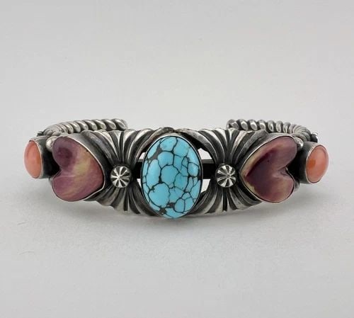 VTG NAVAJO STERLING WEB TURQUOISE SPINY OYSTER HEART & CORAL CUFF BRACELET 52.8G: VTG NAVAJO STERLING WEB TURQUOISE SPINY OYSTER HEART & CORAL CUFF BRACELET 52.8G Vtg Navajo Sterling Web Turquoise Spiny Oyster Heart & Coral Cuff Bracelet 52.8g Cuff is 5" tip to Tip and has a Just U