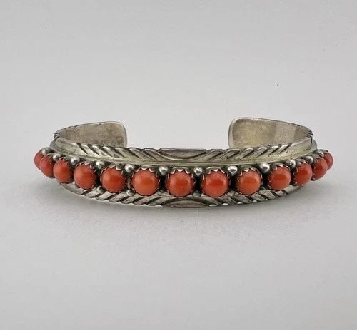 LORENZO JAMES NAVAJO STERLING SILVER RED CORAL STAMPED ROW CUFF BRACELET (1 of 2)