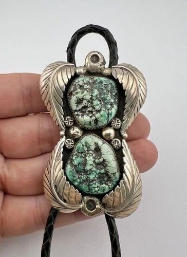 VINTAGE NAVAJO STERLING SILVER SEAFOAM KINGMAN TURQUOISE STAMPED BOLO TIE 3" (1 of 2)