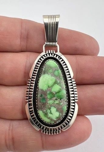 VTG NAVAJO STERLING SILVER HIGH GRADE DAMELE VARISCITE TURQUOISE PENDANT 2 3/8": VTG NAVAJO STERLING SILVER HIGH GRADE DAMELE VARISCITE TURQUOISE PENDANT 2 3/8" Vtg Navajo Sterling Silver High Grade Damele Variscite Turquoise Stamped Pendant 2 3/8" Size: 2 3/8" Tall With Bail by 1
