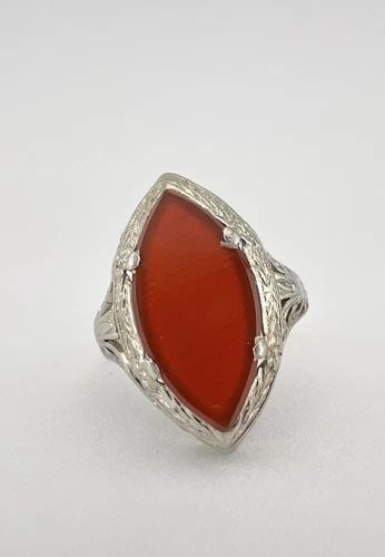 ANTIQUE ART DECO 14K WHITE GOLD MARQUISE CUT CARNELIAN FILAGREE RING: ANTIQUE ART DECO 14K WHITE GOLD MARQUISE CUT CARNELIAN FILAGREE RING Antique Art Deco 14K White Gold Marquise Cut Carnelian Filagree Ring Size: 7.75 - Can Be Sized Without Damaging Weight is 3.1 Grams