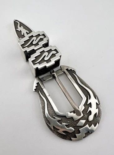 VTG NAVAJO STERLING SILVER GECKO LIZARD OVERLAY RANGER 4PC BELT BUCKLE SET 60.5G: VTG NAVAJO STERLING SILVER GECKO LIZARD OVERLAY RANGER 4PC BELT BUCKLE SET 60.5G Vtg Navajo Sterling Silver Gecko Lizard Overlay Ranger 4pc Belt Buckle Set 60.5g Buckle Size: 1 3/4" Tall By 2 1/4" Wid
