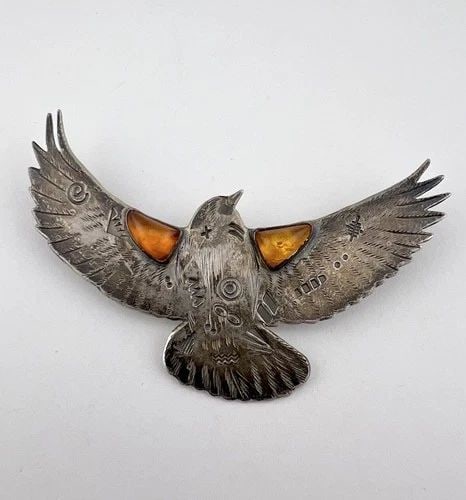 VTG NAVAJO STERLING SILVER BALTIC AMBER STAMPED FLYING EAGLE PIN BROOCH 3 3/8": VTG NAVAJO STERLING SILVER BALTIC AMBER STAMPED FLYING EAGLE PIN BROOCH 3 3/8" Vtg Navajo Sterling Silver Baltic Amber Stamped Flying Eagle Pin Brooch 3 3/8" Size: 3 3/8" Wide By 2 1/2" Tall Metal: St