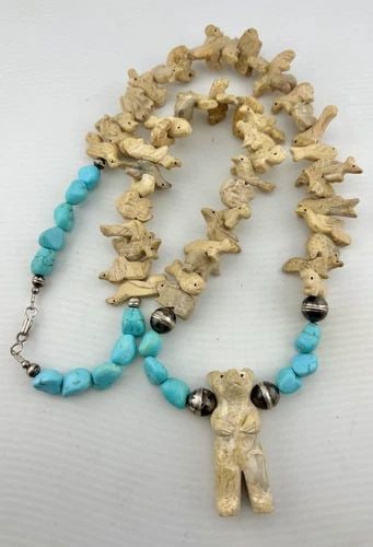 185G VTG SANTO DOMINGO STERLING CARVED MULTI GEM HEISHI FETISH BEAR NECKLACE 32": 185G VTG SANTO DOMINGO STERLING CARVED MULTI GEM HEISHI FETISH BEAR NECKLACE 32" 185g Vtg Santo Domingo Sterling Carved Multi Gem Heishi Fetish Bear Necklace 32" Necklace Size: 32" Long Bear Pendant i
