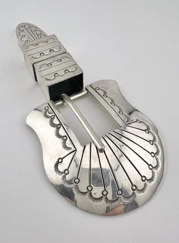 VTG BB NAVAJO STERLING SILVER DEEP STAMPED 4 PIECE RANGER BELT BUCKLE 51.5G: VTG BB NAVAJO STERLING SILVER DEEP STAMPED 4 PIECE RANGER BELT BUCKLE 51.5G Vtg BB Navajo Sterling Silver Deep Stamped 4 Piece Ranger Belt Buckle 51.5g Buckle Size: 2 1/4" Tall By 2 1/5" Wide Slide Fa