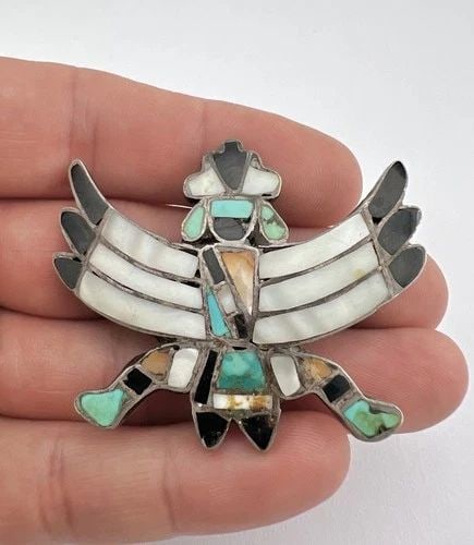 EARLY FRANK VACIT ATTRIBUTED ZUNI STERLING SILVER FLUSH KNIFEWING BOLO TIE: EARLY FRANK VACIT ATTRIBUTED ZUNI STERLING SILVER FLUSH KNIFEWING BOLO TIE Early Frank Vacit Attributed Zuni Sterling Silver Flush Knifewing Bolo Tie Size: 1 3/4" Tall by 2 1/8" Wide At The Top Weight