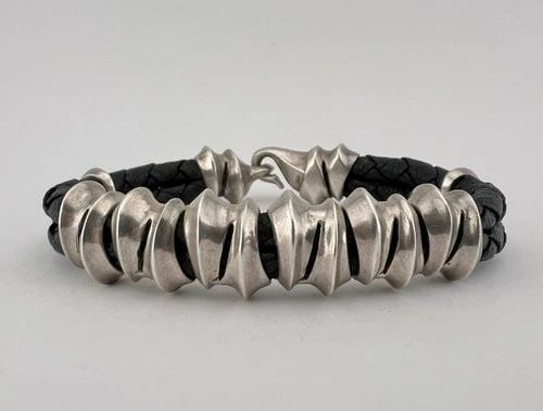 GACKT DARTS GIGOR GOTHIC PUNK BIKER STERLING SILVER TEETH LEATHER HOOK BRACELET (1 of 2)