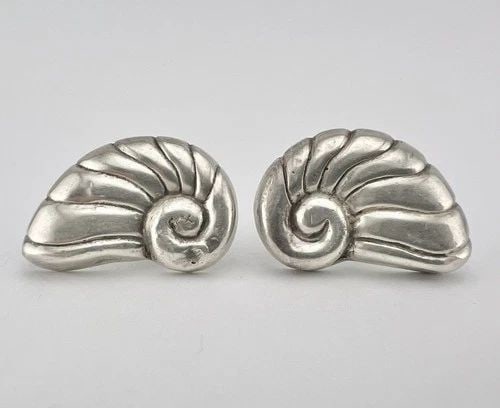 WILLIAM SPRATLING TAXCO MEXICO STERLING SILVER NAUTILUS CONCH SHELL EARRINGS (1 of 2)