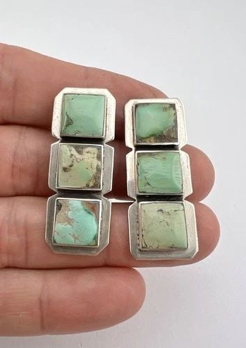 FEDERICO JIMENEZ STERLING SILVER TURQUOISE CLIP-ON LONG EARRINGS: FEDERICO JIMENEZ STERLING SILVER TURQUOISE CLIP-ON LONG EARRINGS FEDERICO JIMENEZ Sterling Silver TURQUOISE Clip-On Long EARRINGS Size: 1 5/8" Tall With Dangle & 5/8" Wide Weight is 14.7 Grams on my s