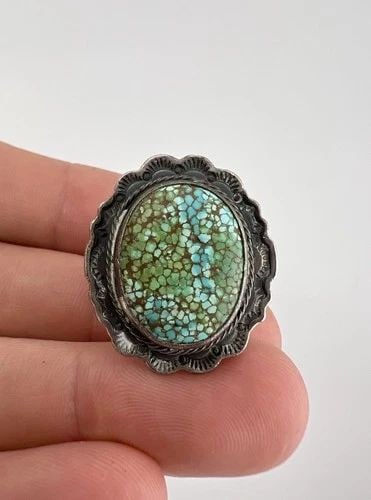 RARE AL SOMERS APACHE STERLING SILVER SPIDERWEB TURQUOISE STAMPED RING: RARE AL SOMERS APACHE STERLING SILVER SPIDERWEB TURQUOISE STAMPED RING RARE Al Somers Apache Sterling Silver Spiderweb Turquoise Stamped Ring Ring Size: 8 Range - Can Be Re Sized Weight is 11.2 Grams 