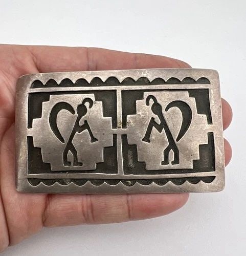 VINTAGE HOPI STERLING SILVER KOKOPELLI OVERLAY BELT BUCKLE 3 3/8"-50.8G: VINTAGE HOPI STERLING SILVER KOKOPELLI OVERLAY BELT BUCKLE 3 3/8"-50.8G Vintage Hopi Sterling Silver Kokopelli Overlay Belt Buckle 3 3/8"-50.8g Size: 3 3/8" Wide By About 2" Tall Weight is 50.8 Grams 