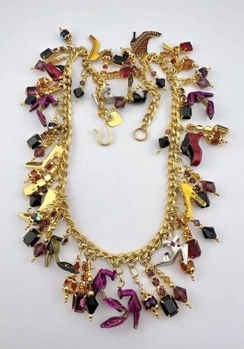 RARE LUNCH AT THE RITZ ENAMEL CRYSTAL WOMEN'S SHOES DANGLE CHARM NECKLACE 21": RARE LUNCH AT THE RITZ ENAMEL CRYSTAL WOMEN'S SHOES DANGLE CHARM NECKLACE 21" RARE LUNCH AT THE RITZ Enamel Crystal Women's SHOES Dangle Charm Necklace 21" Size: 21" Long tip To Tip By 1 3/8" Tall Wit
