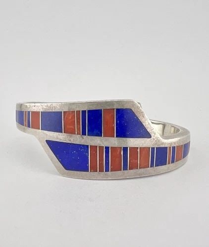 RAY TRACEY KNIFEWING NAVAJO STERLING SILVER CORAL & LAPIS FLUSH CUFF BRACELET (1 of 2)