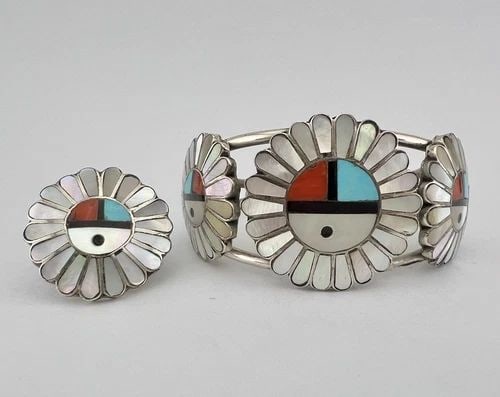 VTG DIXSON ZUNI STERLING SILVER TURQUOISE CORAL SUNFACE CUFF BRACELET & RING SET: VTG DIXSON ZUNI STERLING SILVER TURQUOISE CORAL SUNFACE CUFF BRACELET & RING SET Vtg Dixson Zuni Sterling Silver Turquoise & Coral & Mother Of Pearl Sunface Cuff Bracelet & Ring Set Cuff is 5" tip to 