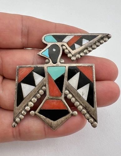 VTG ZUNI STERLING SILVER FLUSH GEMSTONE PEYOTE WATER BIRD FLUSH PIN BROOCH 2.25": VTG ZUNI STERLING SILVER FLUSH GEMSTONE PEYOTE WATER BIRD FLUSH PIN BROOCH 2.25" Vtg Zuni Sterling Silver Flush Gemstone Peyote Water Bird Flush Pin Brooch 2.25" Size: 2 1/8" Tall by 2 1/4" Wide Weigh