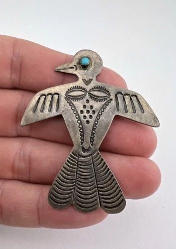 VTG FRED HARVEY NAVAJO STERLING SILVER TURQUOISE STAMPED THUNDERBIRD PIN BROOCH: Vtg Fred Harvey Navajo Sterling Silver Turquoise Stamped Thunderbird Pin Brooch Size: 2" Wide By Just Over 2 1/4" Tall Metal: Sterling Silver Weight is 10.8 Grams on my scale In Great Antique Conditio