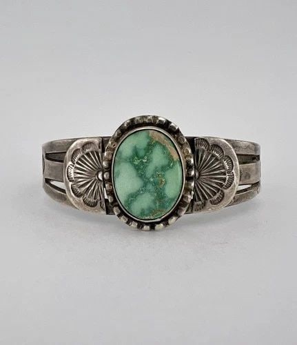 OLD FRED HARVEY NAVAJO STERLING SILVER CERRILLOS TURQUOISE STAMPED CUFF BRACELET: OLD FRED HARVEY NAVAJO STERLING SILVER CERRILLOS TURQUOISE STAMPED CUFF BRACELET OLD Fred Harvey Navajo Sterling Silver Cerrillos Turquoise Stamped Cuff Bracelet Cuff is 5 7/8" tip to Tip and has a 3/