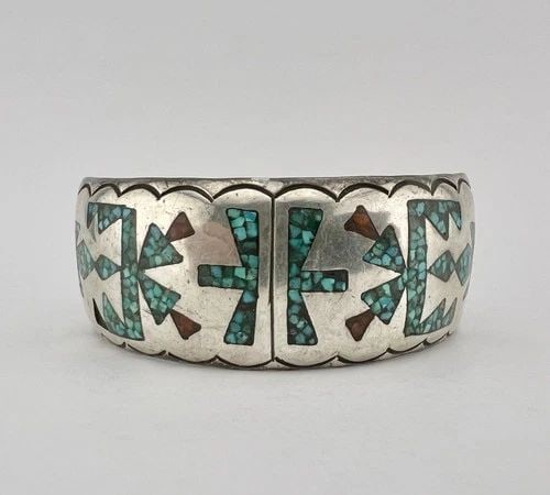 VTG NAVAJO STERLING SILVER CRUSHED CHIP TURQUOISE & CORAL FLUSH CUFF BRACELET (1 of 2)