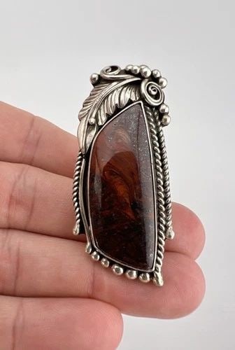 HUGE VTG WC NAVAJO STERLING SILVER PETRIFIED WOOD AGATE STAMPED RING 2 1/8" -30G: HUGE Vintage WC Navajo Sterling Silver Petrified Wood Agate Stamped Ring 2 1/8" Ring Size: 7 - Ring is Adjustable In Size Weight is 30.0 Grams on my scale Metal: Sterling Silver Ring is 2 1/8" Tall In
