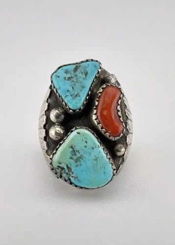 HUGE VTG NAVAJO STERLING SILVER TURQUOISE & CORAL STAMPED INGOT MEN'S RING 26.2G: HUGE VTG NAVAJO STERLING SILVER TURQUOISE & CORAL STAMPED INGOT MEN'S RING 26.2G HUGE Vtg Navajo Sterling Silver Turquoise & Coral Stamped Ingot Men's Ring 26.2g Ring Size: 11.25 - Can Be Re Sized Wei